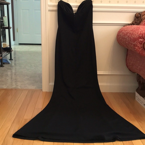 Windsor long black formal dress - Picture 4 of 10